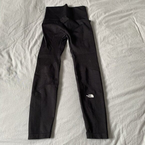 The North Face Black leggings Women’s Size Medium Compression - Picture 3 of 6